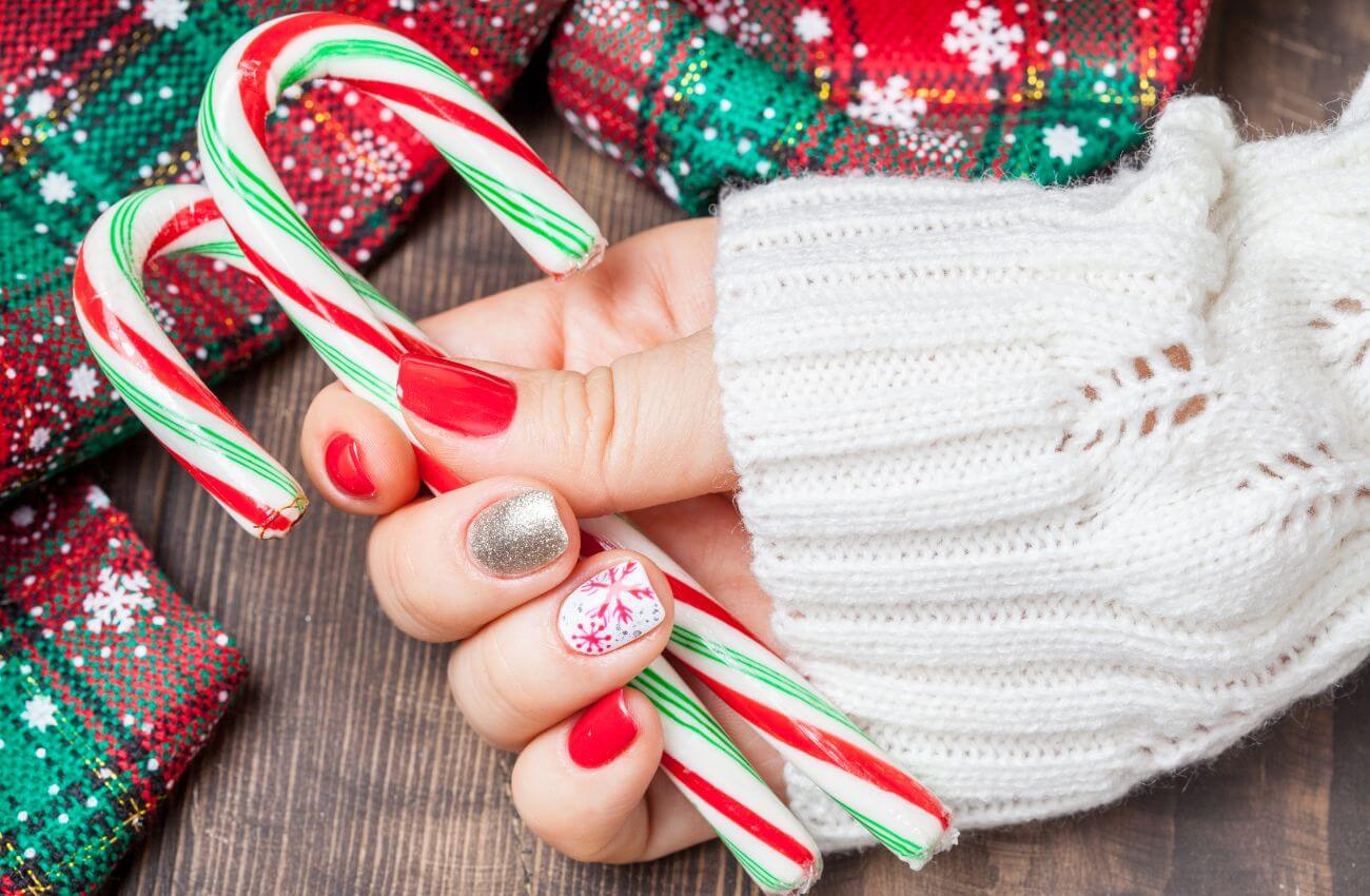 Christmas Nail Art Ideas To ‘Sleigh’ This Festive Season